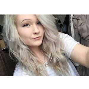 Meet your Posher, Leanne